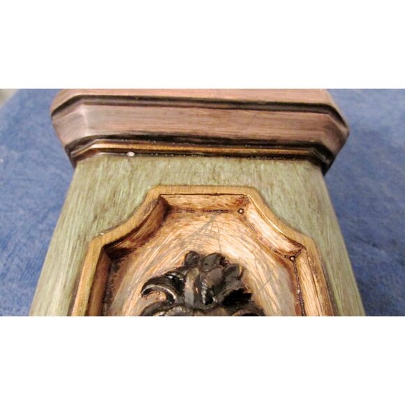 Vintage Ceramic Pineapple Table Lamp With Green & Brown Finish - Picture 5 of 7